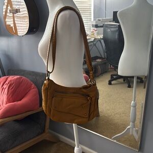 Elegant Tan Shoulder Bag